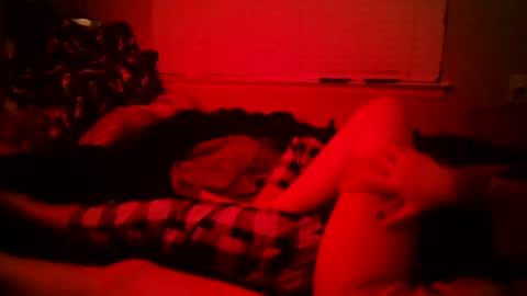 purpledreamzx online show from December 8, 9:13 am