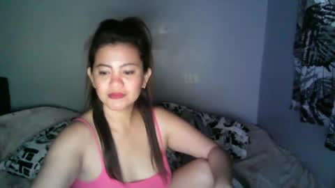 Snapshot of purpledust06 chatting on February 9, 11:36 pm Athena online show from February 9, 11:36 pm