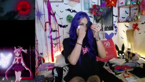 Snapshot of purplekattlyn chatting on May 3, 5:24 am purplekattlyn online show from May 3, 5:24 am