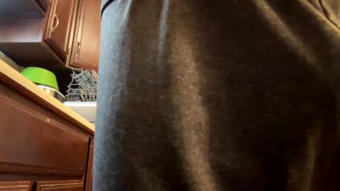 Snapshot of puss123176428 chatting on December 18, 11:08 pm puss123176428 online show from December 18, 11:08 pm