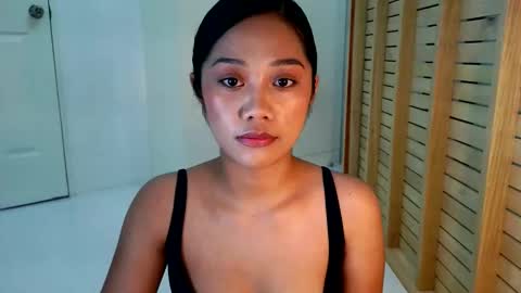 Snapshot of pussyc4t_doll chatting on November 19, 12:54 am Marj33 online show from November 19, 12:54 am