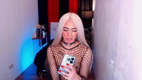 Snapshot of pussydoll07 chatting on December 15, 11:01 am pussydoll07 online show from December 15, 11:01 am