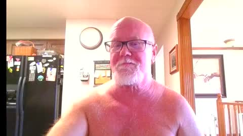 Snapshot of pussylover1365 chatting on October 11, 2:48 pm pussylover1365 online show from October 11, 2:48 pm