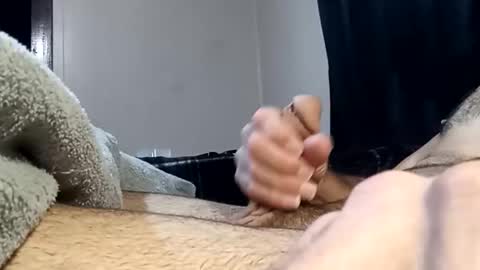 Snapshot of pussyluver420kik909587 chatting on November 7, 4:51 pm Pussyluver420 online show from November 7, 4:51 pm