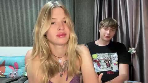 Lina online show from December 19, 5:36 am