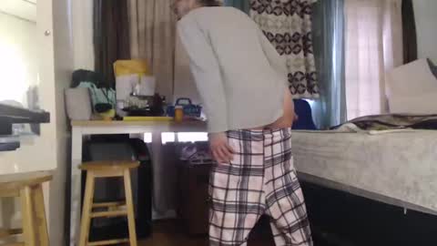 Snapshot of putiputi4u chatting on January 13, 6:49 pm putiputi4u online show from January 13, 6:49 pm