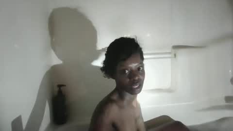 Snapshot of pwussykhat chatting on March 5, 4:30 am pwussykhat online show from March 5, 4:30 am