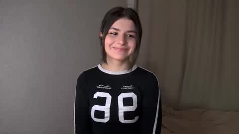 Snapshot of pyro_flerrr chatting on September 14, 7:24 pm Ava online show from September 14, 7:24 pm