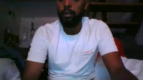 Snapshot of python974 chatting on September 9, 6:40 pm Python online show from September 9, 6:40 pm