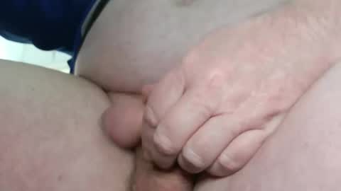 Snapshot of pytongru70 chatting on December 14, 12:43 pm pytongru70 online show from December 14, 12:43 pm