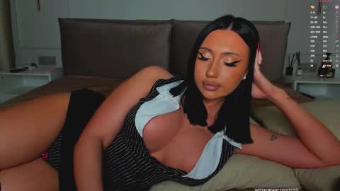 Snapshot of qsstess chatting on September 15, 9:37 pm Ana online show from September 15, 9:37 pm