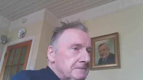 Snapshot of quathead chatting on September 19, 3:02 pm quathead online show from September 19, 3:02 pm