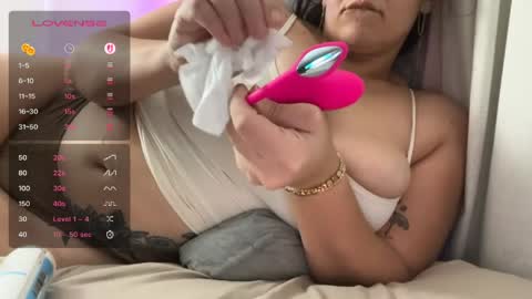 quecosatanrica online show from April 4, 3:05 am