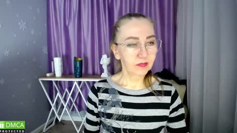 Snapshot of queen_a_n_i chatting on February 24, 9:43 am A N I Ill be here on December 1st online show from February 24, 9:43 am