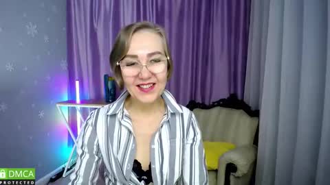 Snapshot of queen_a_n_i chatting on October 21, 3:13 pm A N I Ill be here on December 1st online show from October 21, 3:13 pm