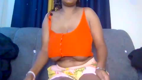 queen_doli online show from June 4, 7:47 am