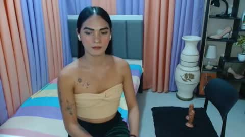 Snapshot of queen_dyosa chatting on September 22, 5:48 pm Queen Dyosa online show from September 22, 5:48 pm