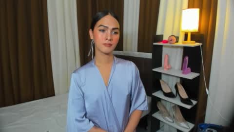 Snapshot of queen_dyosa chatting on October 17, 7:33 am Queen Dyosa online show from October 17, 7:33 am