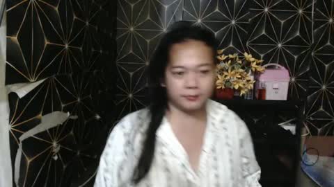 queen_ennah online show from December 24, 1:59 am