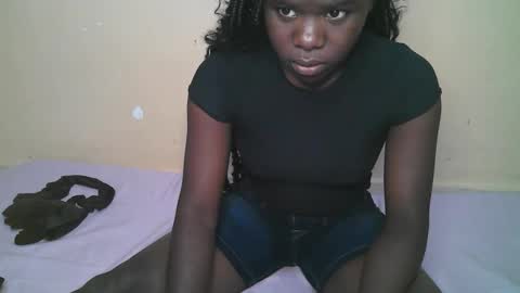 queen_latasha online show from February 15, 9:52 am