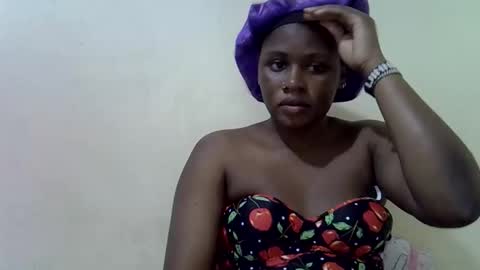 queen_leilla online show from May 5, 3:53 pm