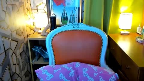 Snapshot of queen_lexie chatting on February 28, 3:04 pm queen_lexie online show from February 28, 3:04 pm