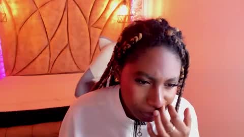   online show from January 12, 5:33 pm