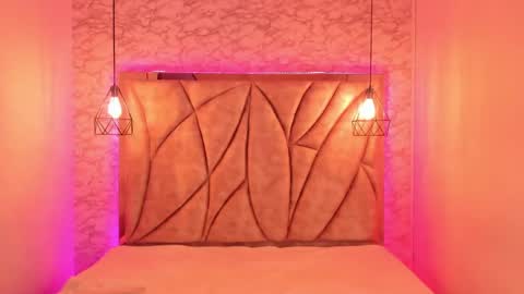   online show from January 30, 3:29 pm