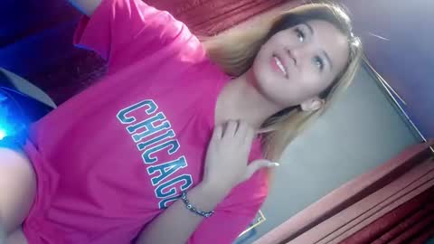 Snapshot of queena10 chatting on September 11, 9:37 pm CALL ME YOUR QUEEN AIVY1 online show from September 11, 9:37 pm