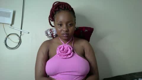 queen online show from November 17, 8:25 pm