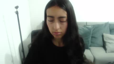 Snapshot of queenbyte_18 chatting on November 5, 6:19 pm queenbyte_18 online show from November 5, 6:19 pm