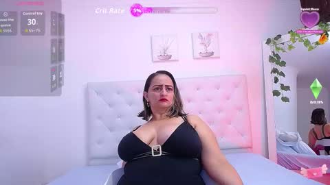 queendesiree_ online show from February 2, 12:48 pm