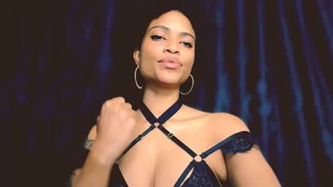 Sweet Goddess online show from November 15, 8:22 am