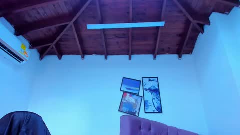 Queen online show from September 24, 7:06 pm