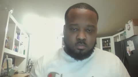 Queen N King Fun Night online show from December 2, 7:03 am