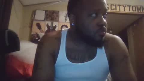 Queen N King Fun Night online show from March 10, 4:17 am