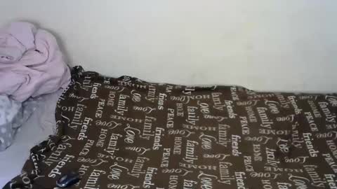 melly online show from January 23, 10:32 am