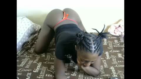 melly online show from February 4, 7:18 am