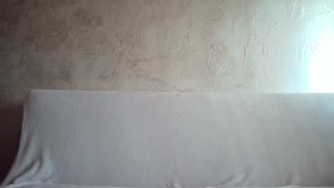 Snapshot of queenofmodels chatting on February 1, 12:47 pm QueenOfModels online show from February 1, 12:47 pm