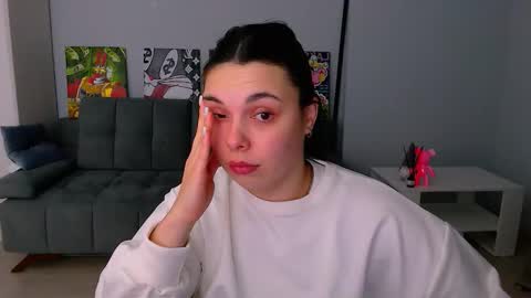 Snapshot of queenofthesense chatting on February 23, 2:58 pm Patricia online show from February 23, 2:58 pm