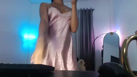 ValentinaMoone online show from December 5, 8:33 pm