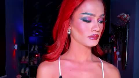 ValentinaMoone online show from February 10, 1:43 am