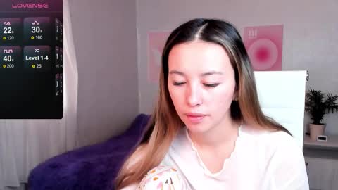 Snapshot of queitsharm_ chatting on November 25, 6:35 am Anna online show from November 25, 6:35 am