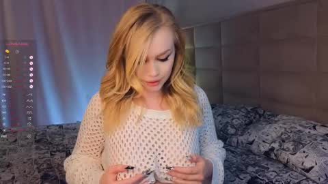 Teri  My favorite vibes 77 101 222 666 online show from February 13, 5:22 pm