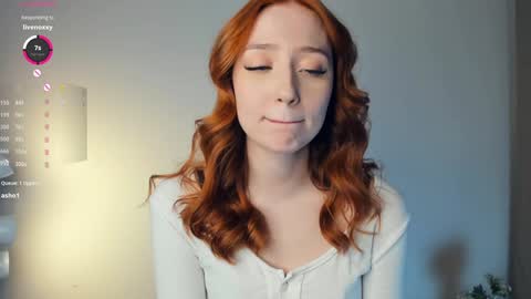 Fiona online show from December 8, 6:22 am