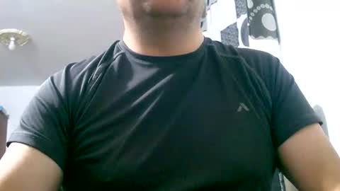 Snapshot of querubinrebelde chatting on February 21, 1:22 am Don Ramon online show from February 21, 1:22 am