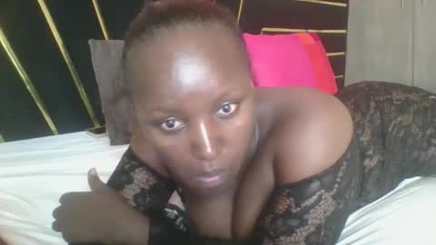 Snapshot of quinn_ce_ chatting on November 14, 7:34 pm quinn_ce_ online show from November 14, 7:34 pm