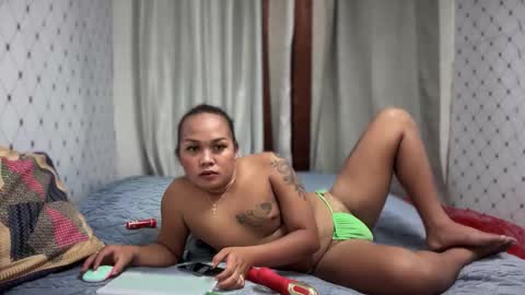 Debzy online show from September 22, 4:53 pm