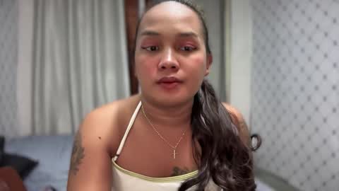 Debzy online show from October 13, 3:34 pm