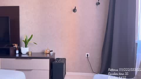 Next stream  December 1 FANSLY Loxrye online show from January 20, 11:24 am